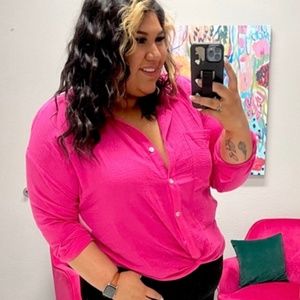 BiBi NWT Fuchsia Size Small Gauze Button Down